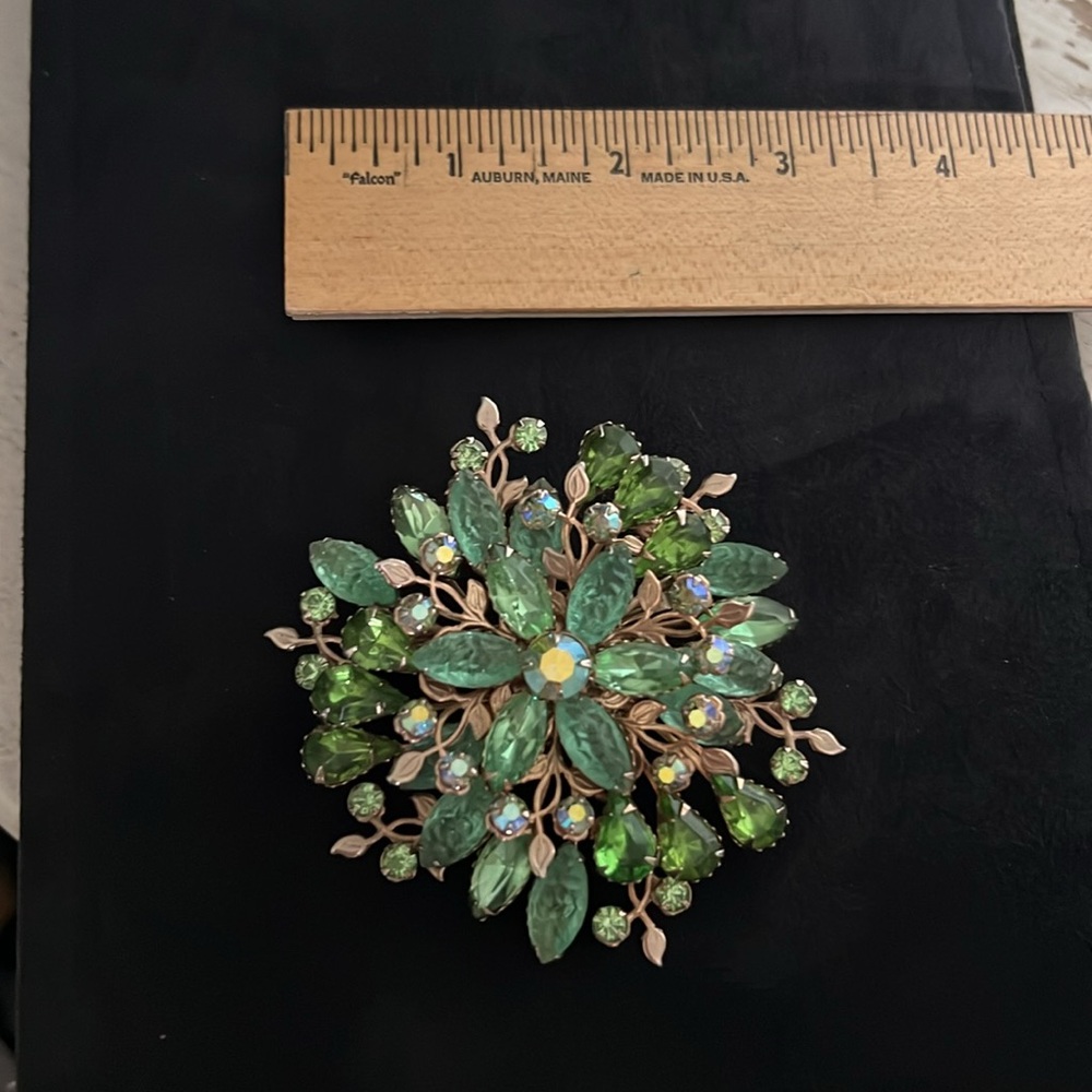 Huge Unsigned Vintage crystal pronged lucite floral brooch green